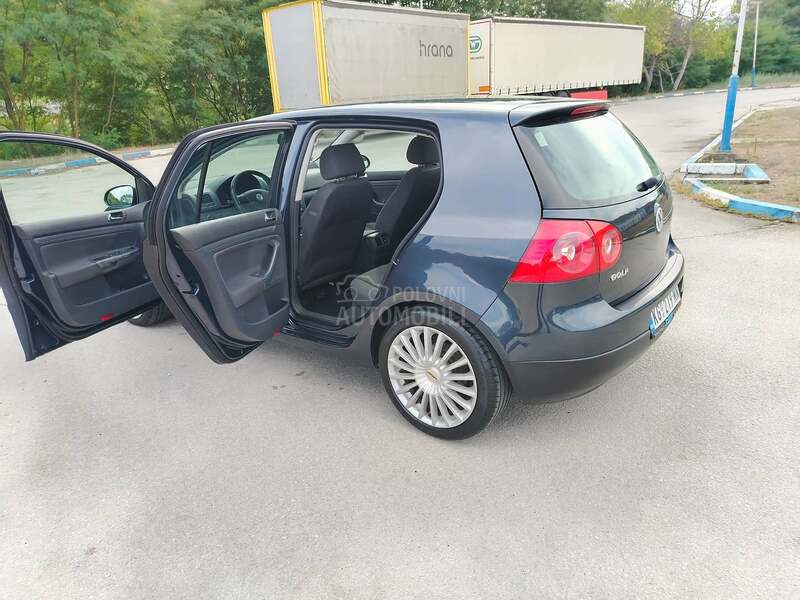 Volkswagen Golf 5 
