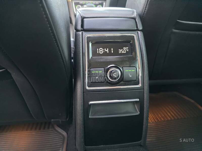 Škoda Superb SOLARNI SIBER