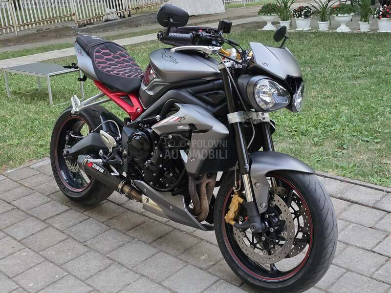 Triumph Street Triple 675 r