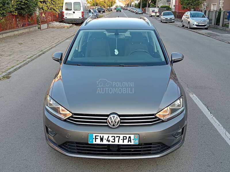 Volkswagen Golf Sportsvan DSG FABRIKA