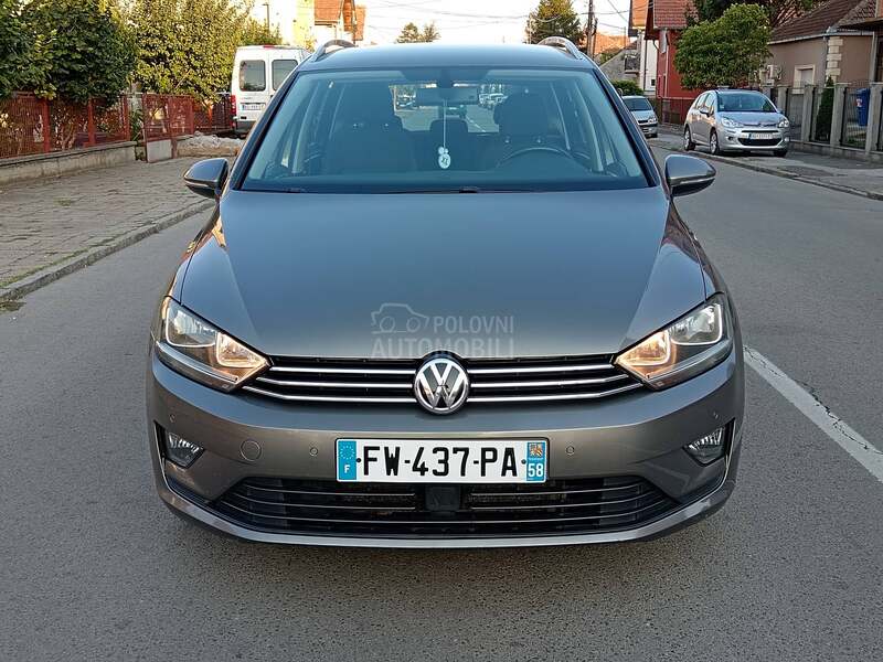 Volkswagen Golf Sportsvan DSG FABRIKA