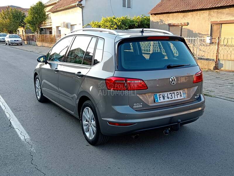 Volkswagen Golf Sportsvan DSG FABRIKA