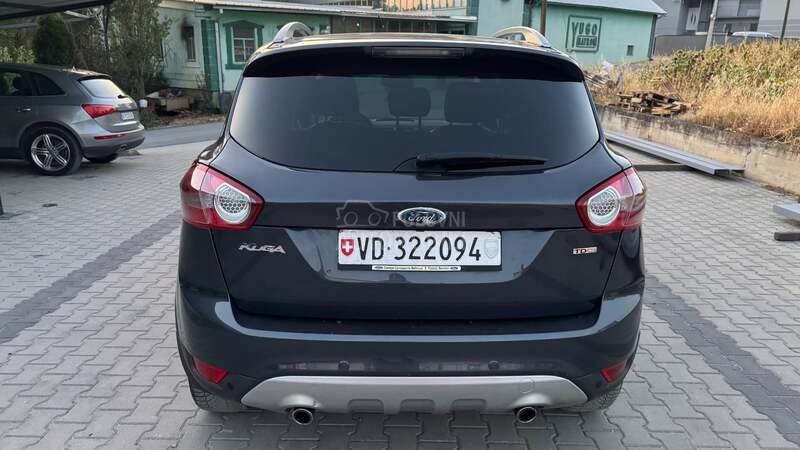 Ford Kuga 2.0TDCI/TITANIUM/
