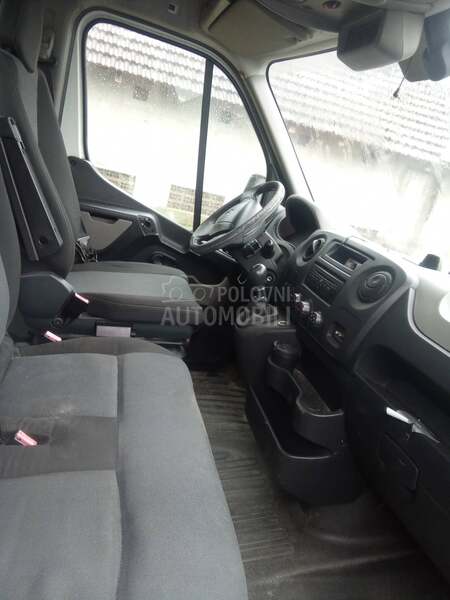 Renault Master 2.3 neispravan