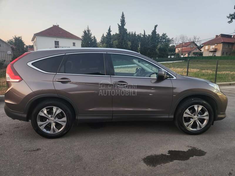 Honda CR-V 