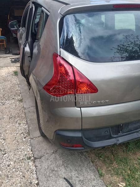 Peugeot 3008 2011. god. -  kompletan auto u delovima