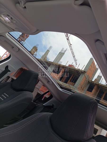 Peugeot 308 1.6 hdi ALLURE