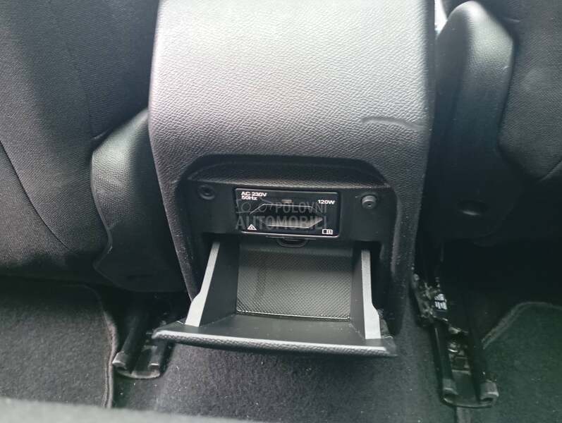 Peugeot 308 1.6 hdi ALLURE