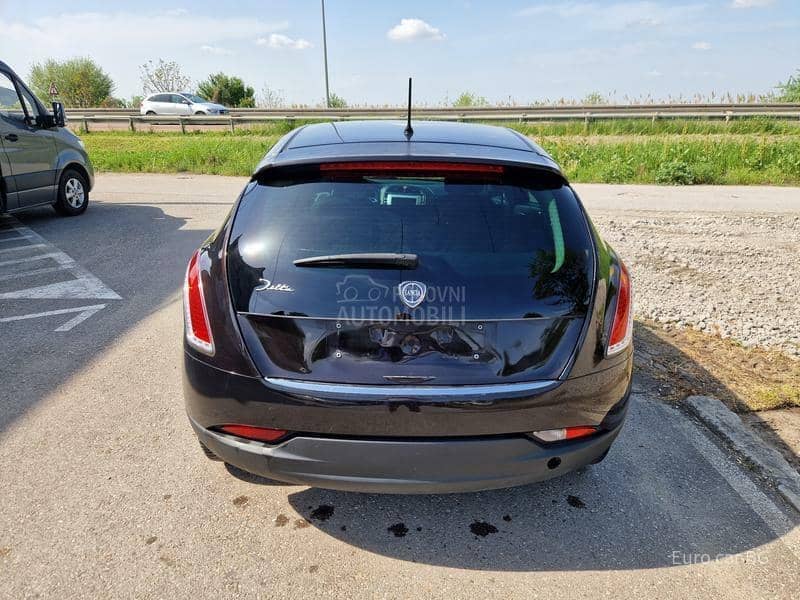 Lancia Delta A K C I J A