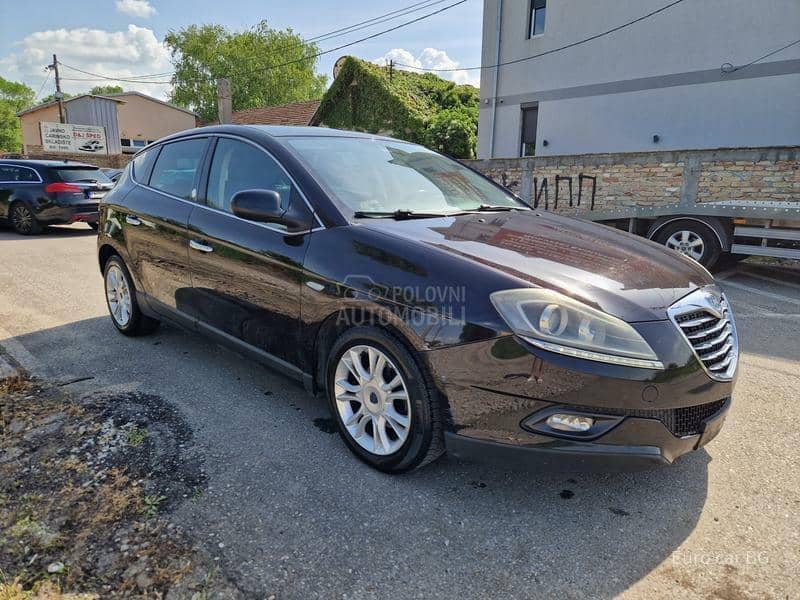 Lancia Delta A K C I J A