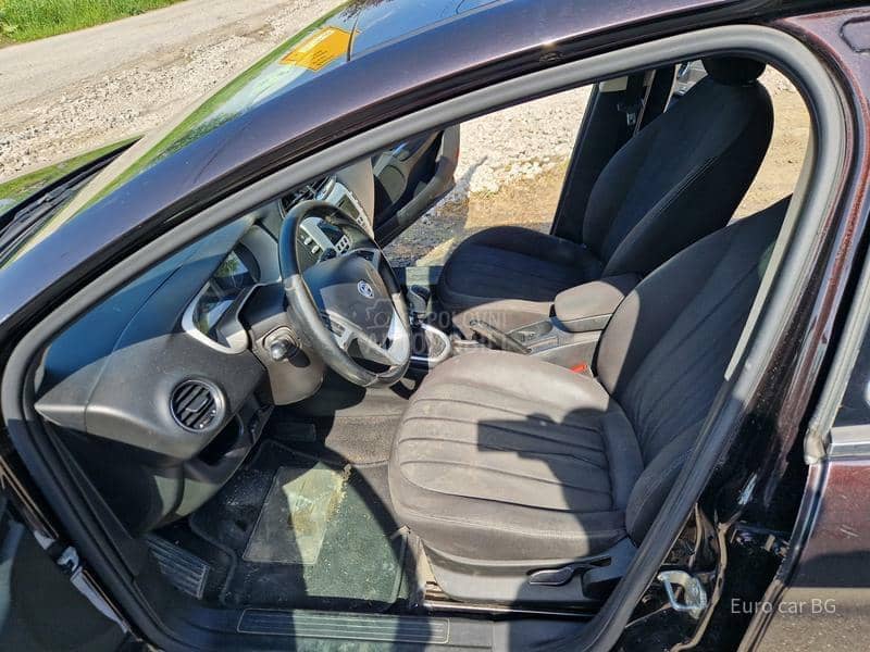 Lancia Delta A K C I J A