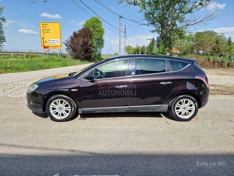 Lancia Delta A K C I J A