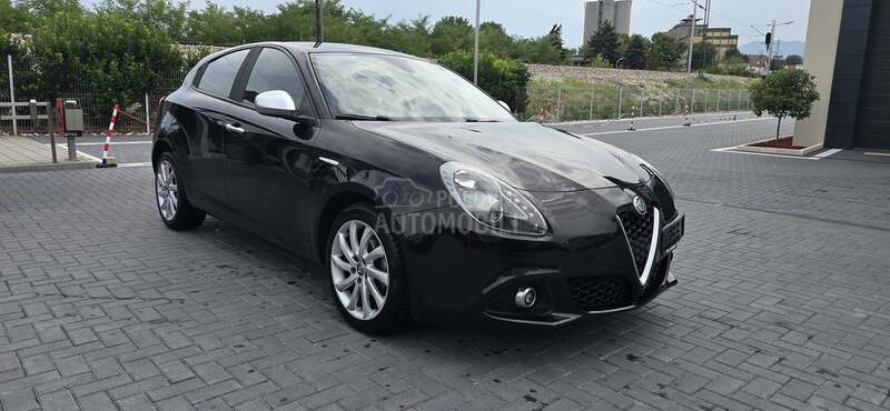 Alfa Romeo Giulietta 1.6JTDM/AUT/N o v a