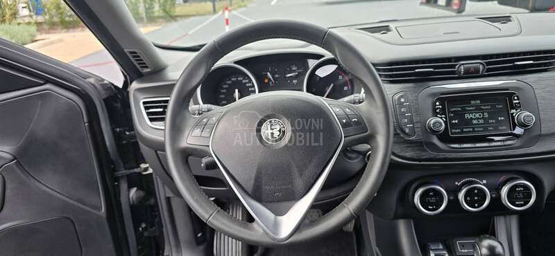 Alfa Romeo Giulietta 1.6JTDM/AUT/N o v a
