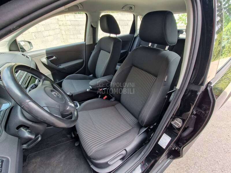 Volkswagen Polo 1.2 benc. 51k.w.