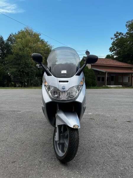 Piaggio X8 250ie