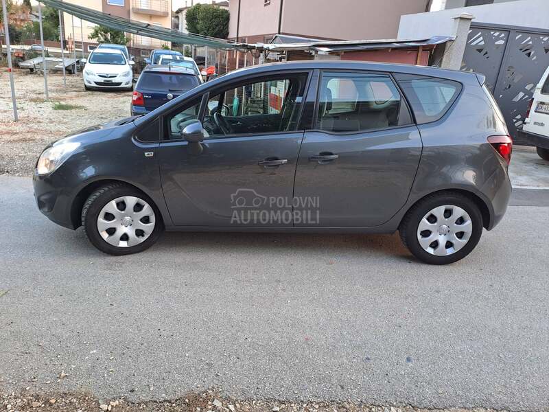 Opel Meriva 1.4 b