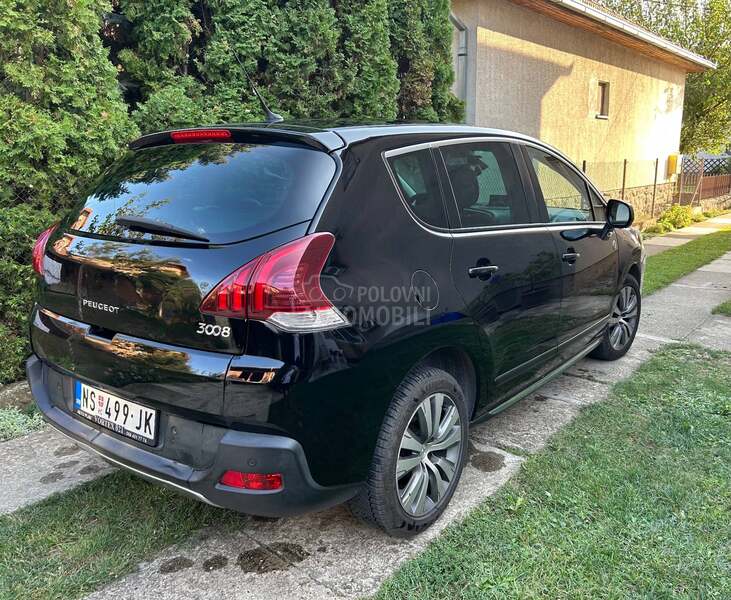 Peugeot 3008 2.0 CROSSWAY