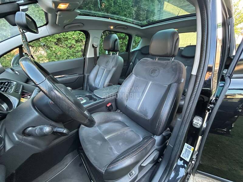 Peugeot 3008 2.0 CROSSWAY