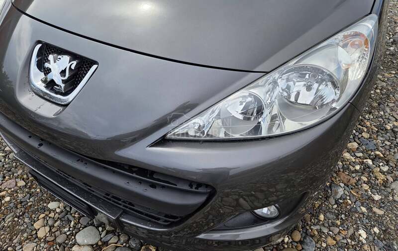 Peugeot 207 1.4 8V GLANC NOV