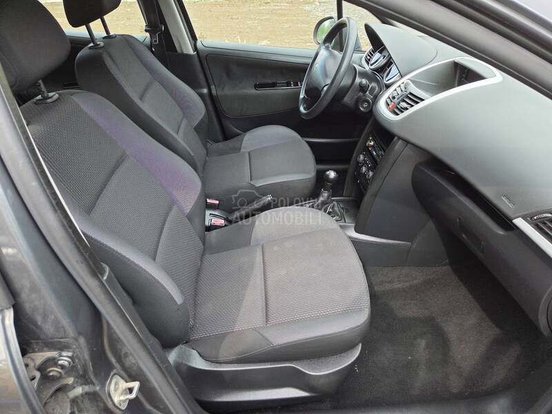 Peugeot 207 1.4 8V GLANC NOV