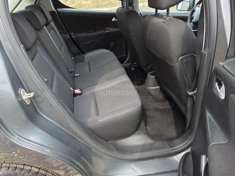 Peugeot 207 1.4 8V GLANC NOV