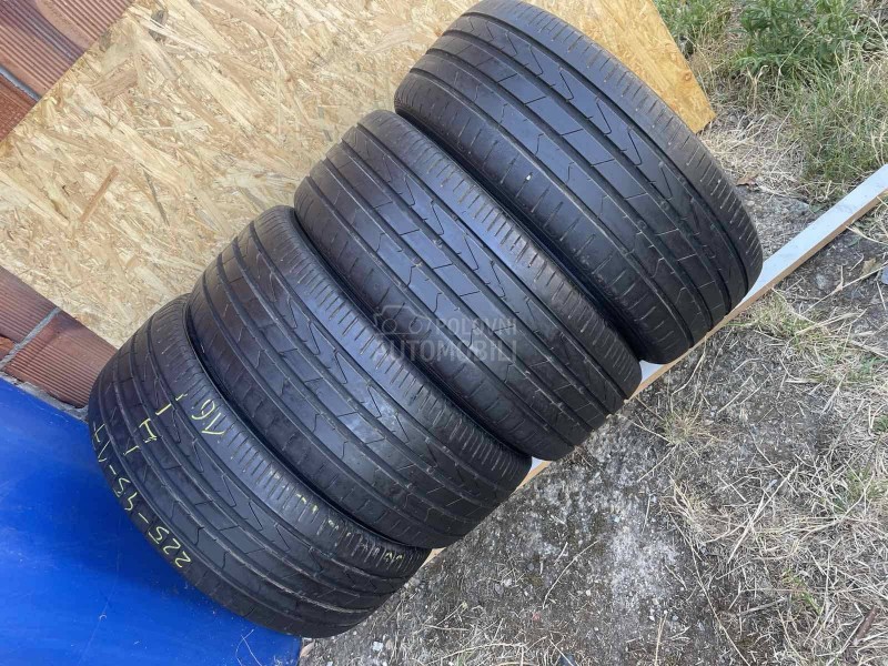 Hankook 225/45 R17 Letnja