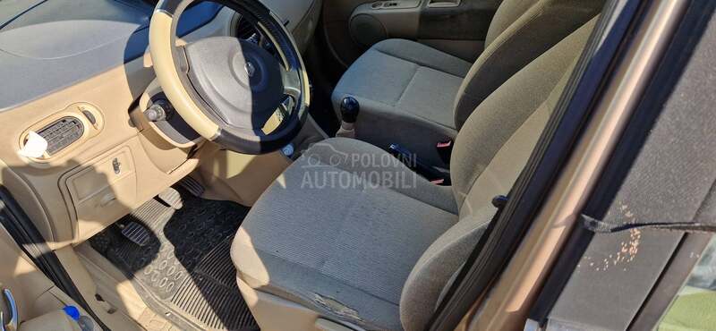 Renault Modus 