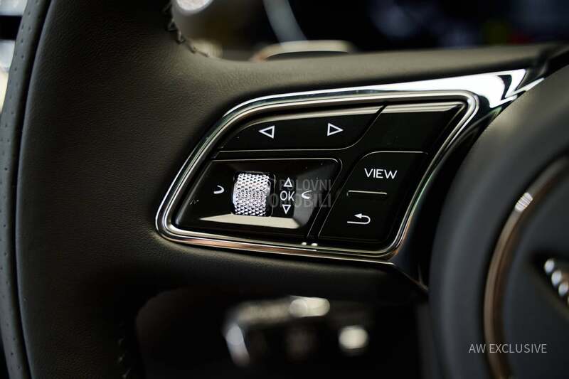 Bentley Bentayga V8 NEW