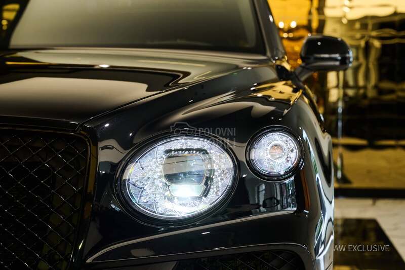 Bentley Bentayga V8 NEW