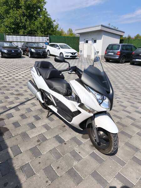 Honda SILVER WING