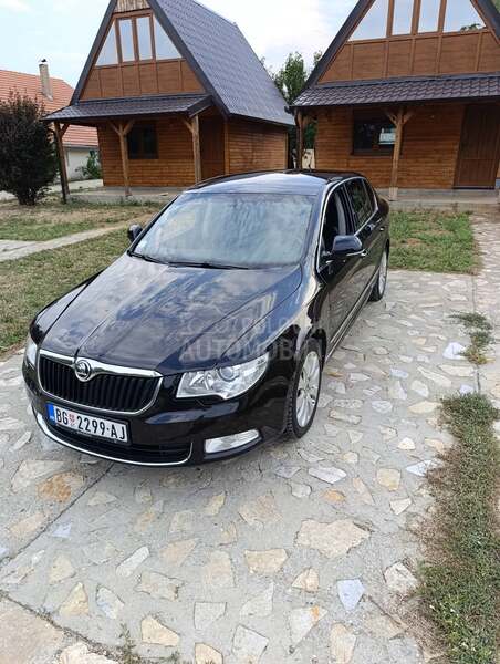Škoda Superb 