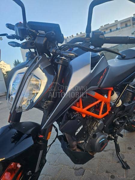 KTM duke 390