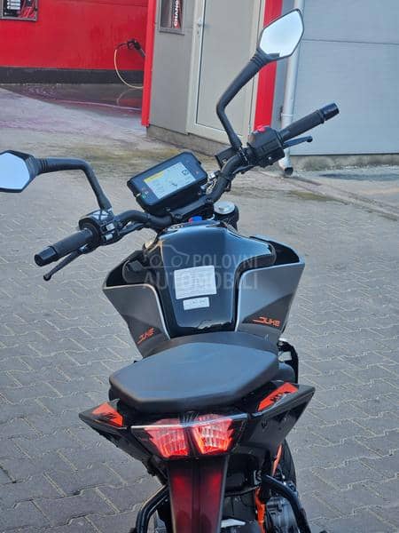 KTM duke 390