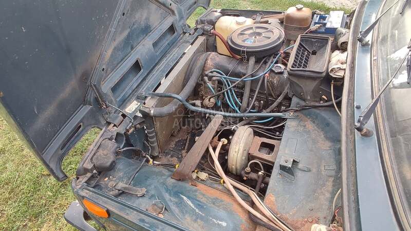 Lada Niva 1.7