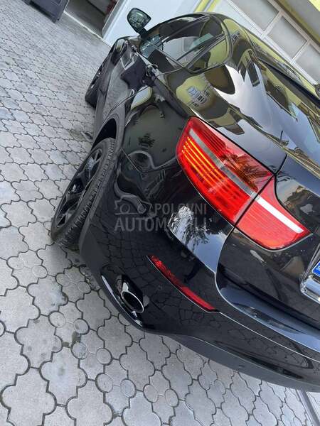 BMW X6 306 konja
