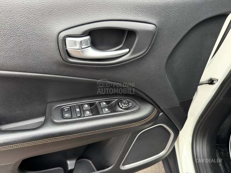 Jeep Compass AUT/4x4/Led