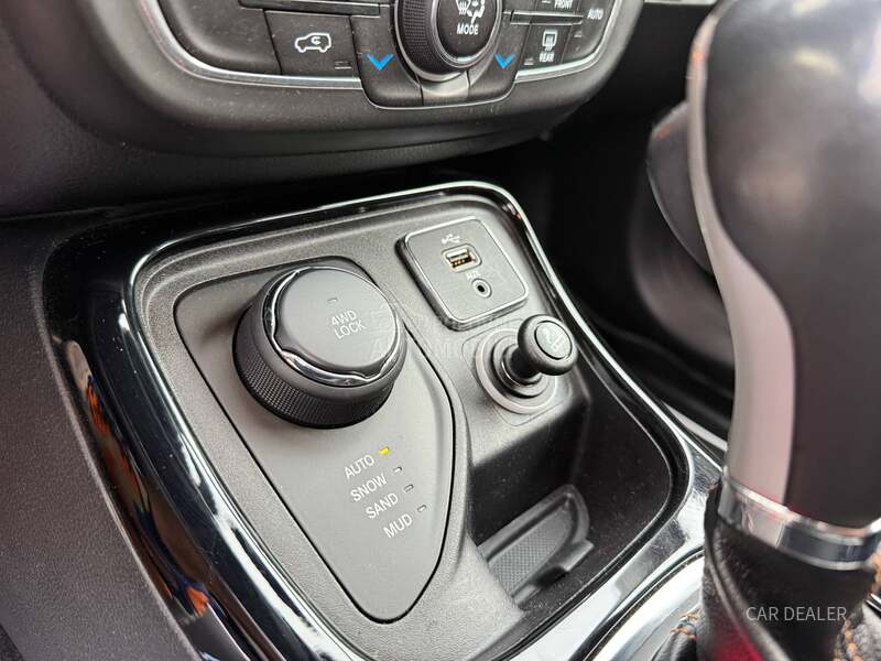 Jeep Compass AUT/4x4/Led