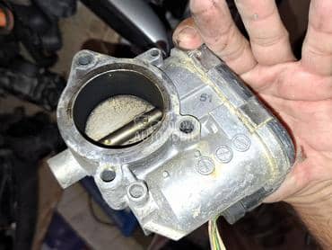 klapna gasa 1.6 16v za Peugeot 206