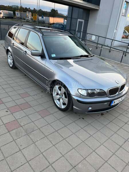 BMW 320 