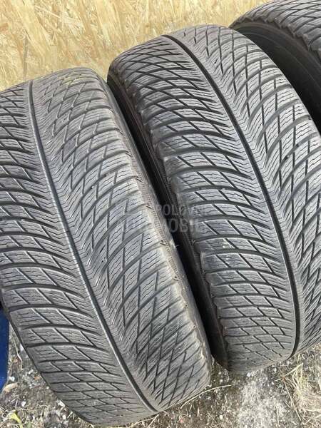 Michelin 235/55 R19 Zimska