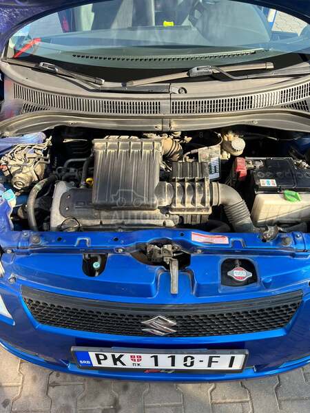 Suzuki Swift 1.3