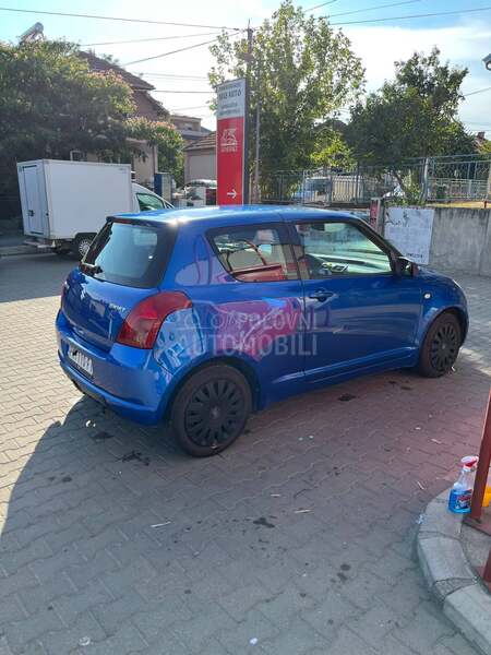 Suzuki Swift 1.3