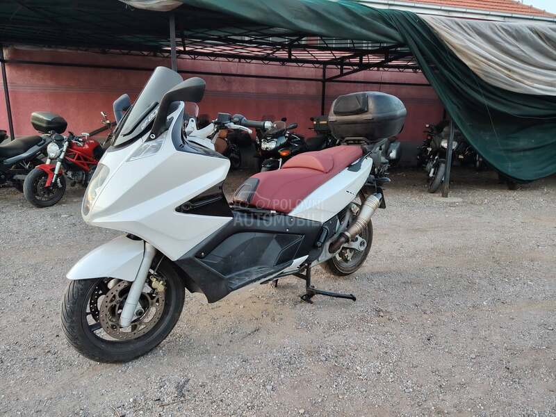 Gilera gp800