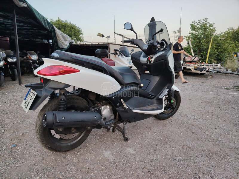 Gilera gp800
