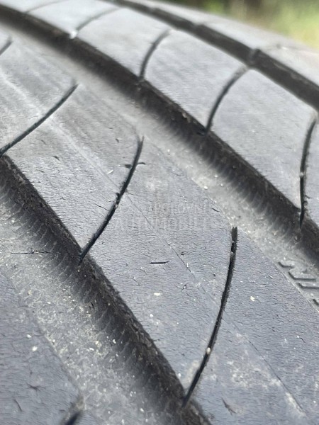 Michelin 215/55 R18 Letnja