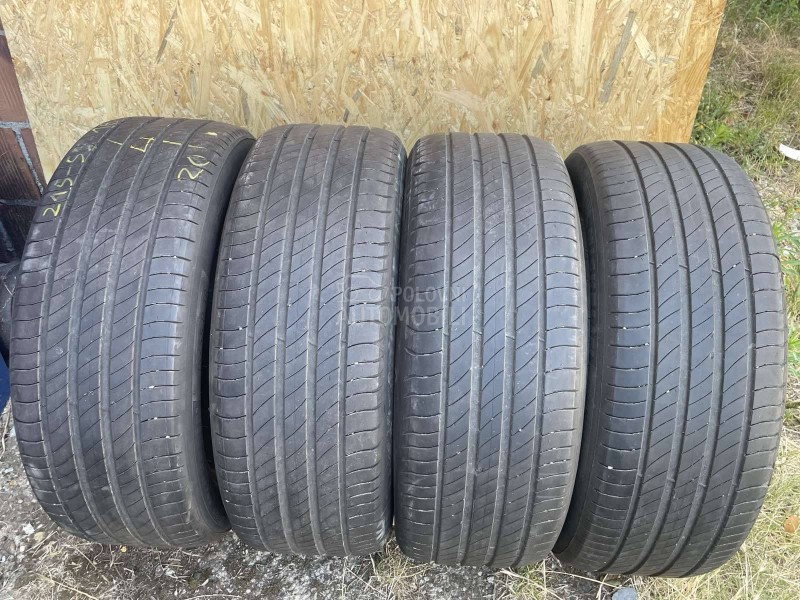 Michelin 215/55 R18 Letnja