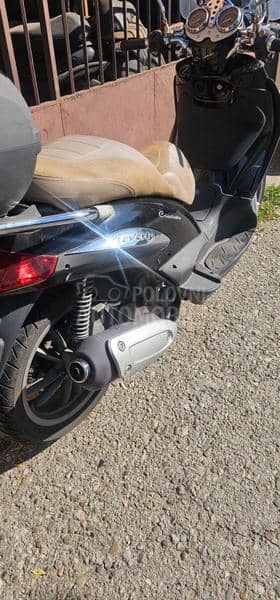 Piaggio Beverly 250ie Cruiser