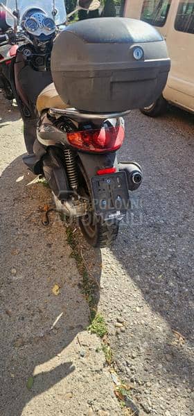 Piaggio Beverly 250ie Cruiser