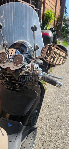 Piaggio Beverly 250ie Cruiser